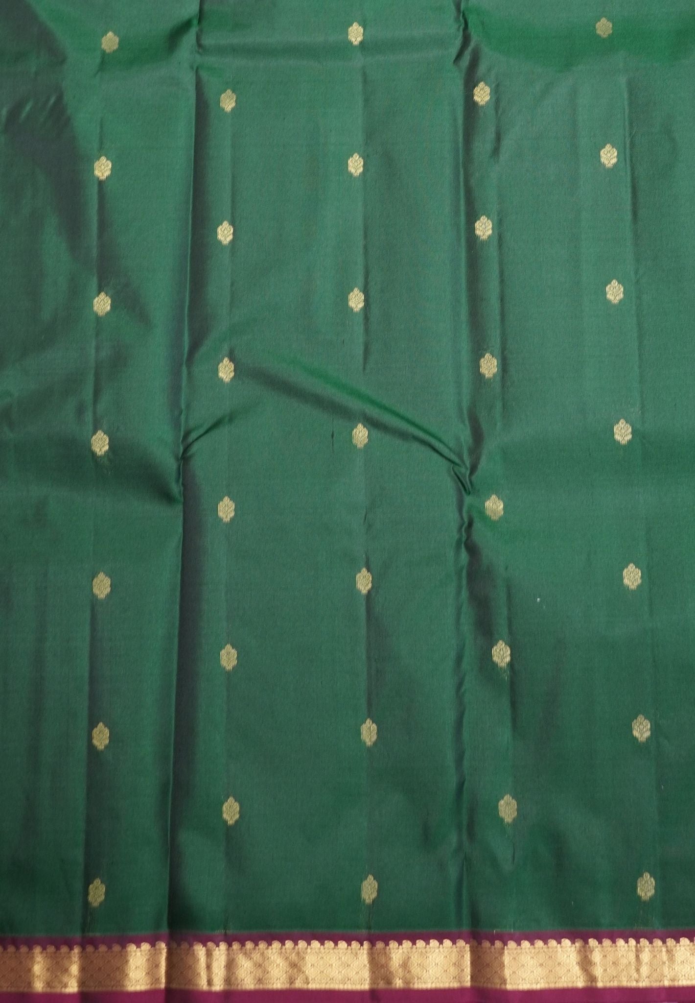 Pure Kanchipuram Silk Saree-Dark Green with Small Border