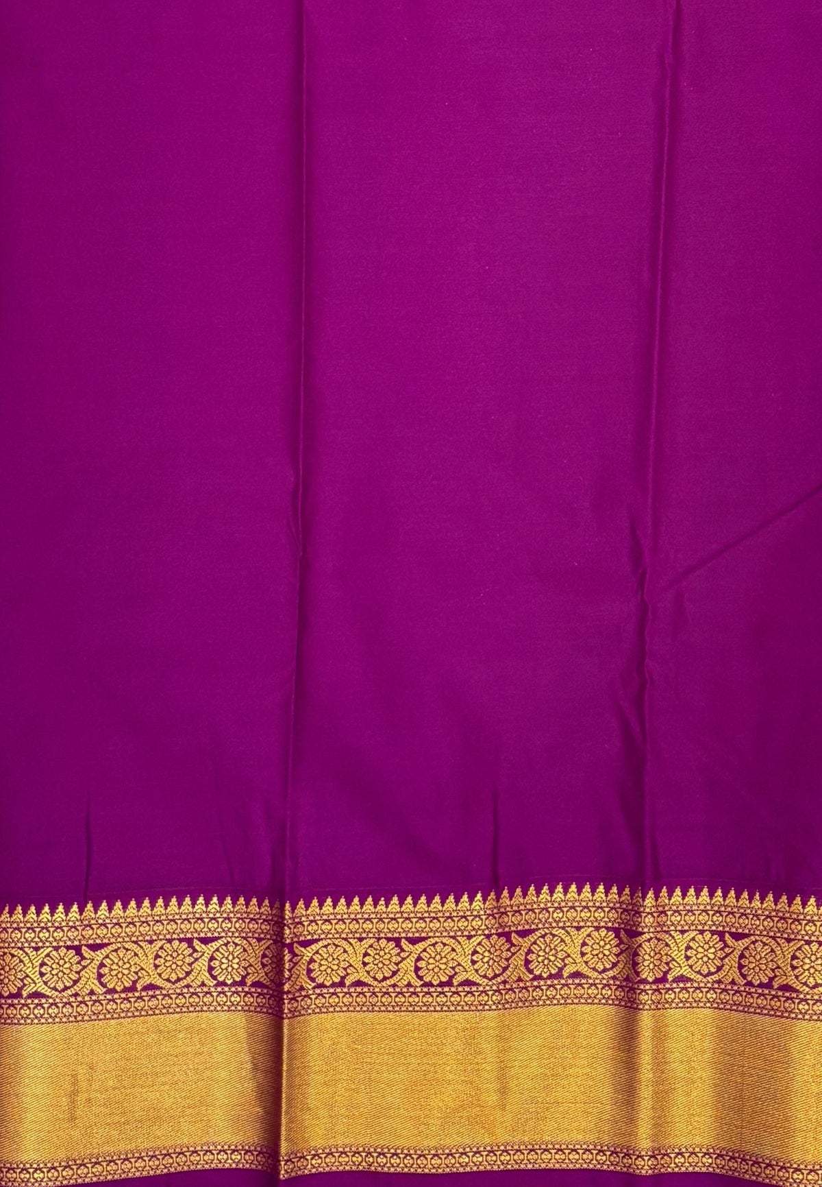 Budget Kanchipuram Saree-Sandal In Floral Zari Panel With Contrast Border