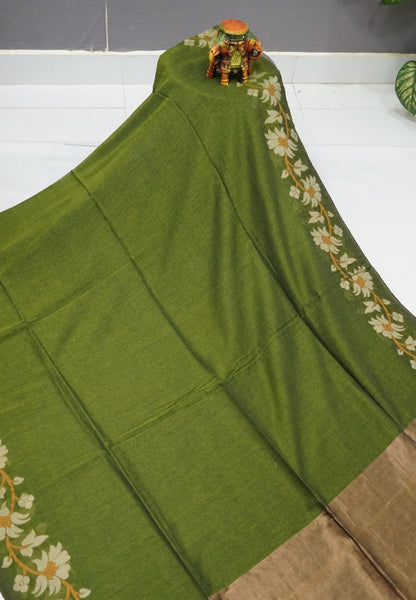Handloom Cotton Saree-Sage Green Lotus Jamdhani Border