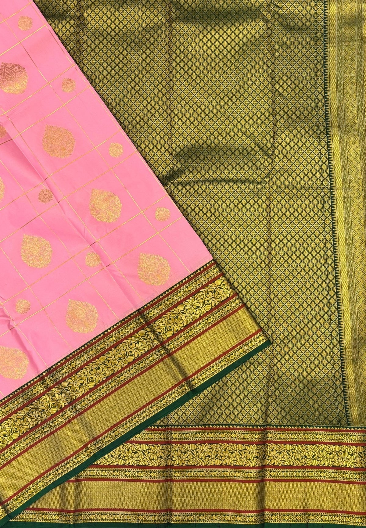 Budget Kanchipuram Saree-Baby Pink In Floral Zari Panel With Contrast Border