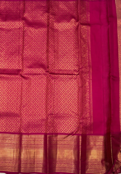 Pure Kanchipuram Silk Saree-Salmon Pink with Contrast Border