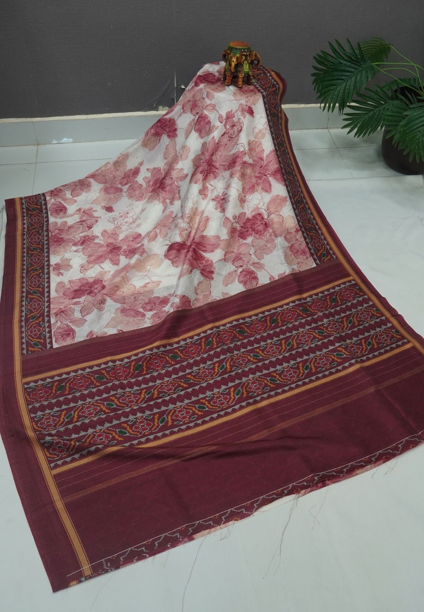 Premium Silk Saree-White