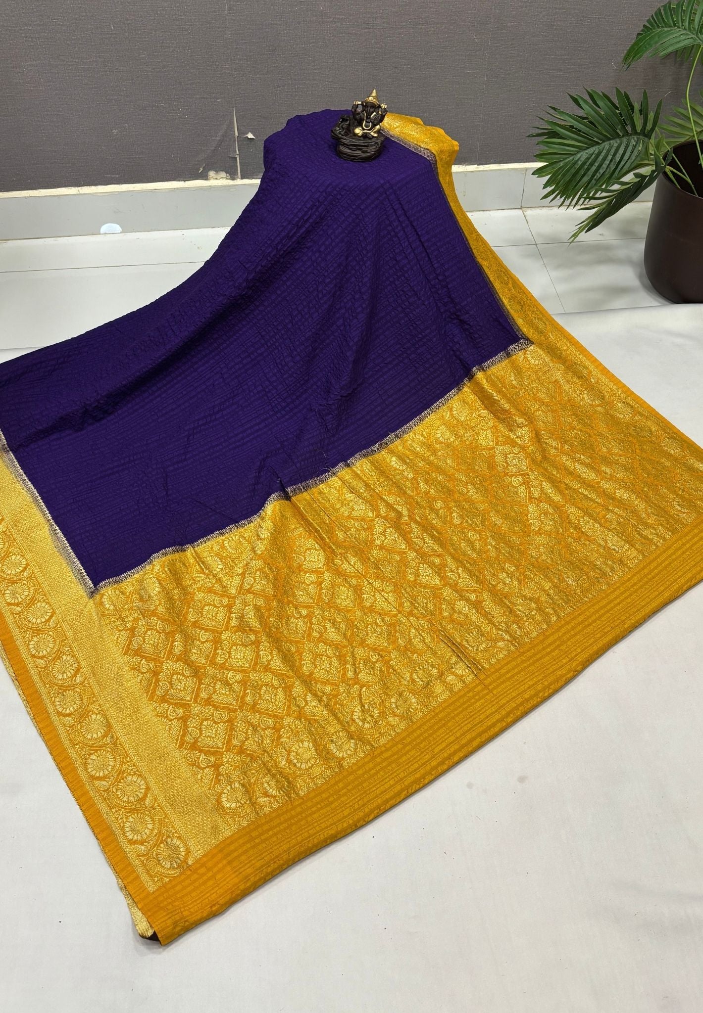 Banarasi Georgette Saree-Violet In Floral Jaal Zari With Contrast Border