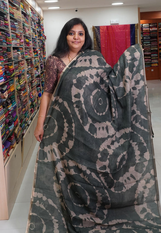 Linen Saree -Sage Green