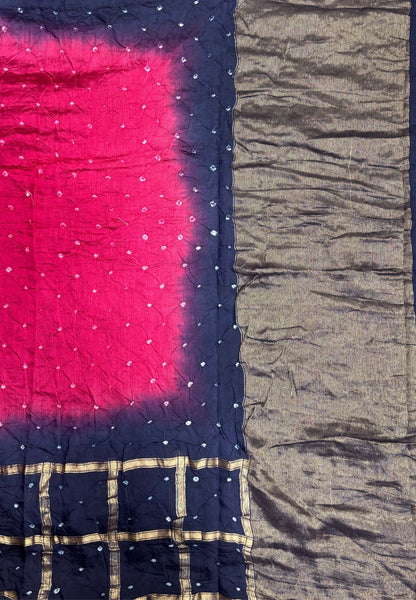 Banarasi Bandeji Saree-Rani Pink in Checked Zari with Contrast Border