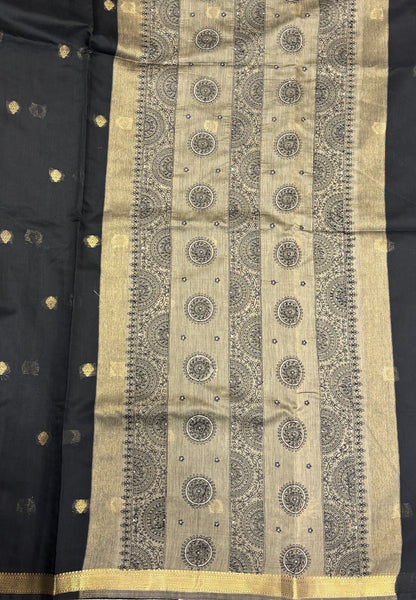 Handloom Cotton Saree-Black in Mini Chakra Zari Border