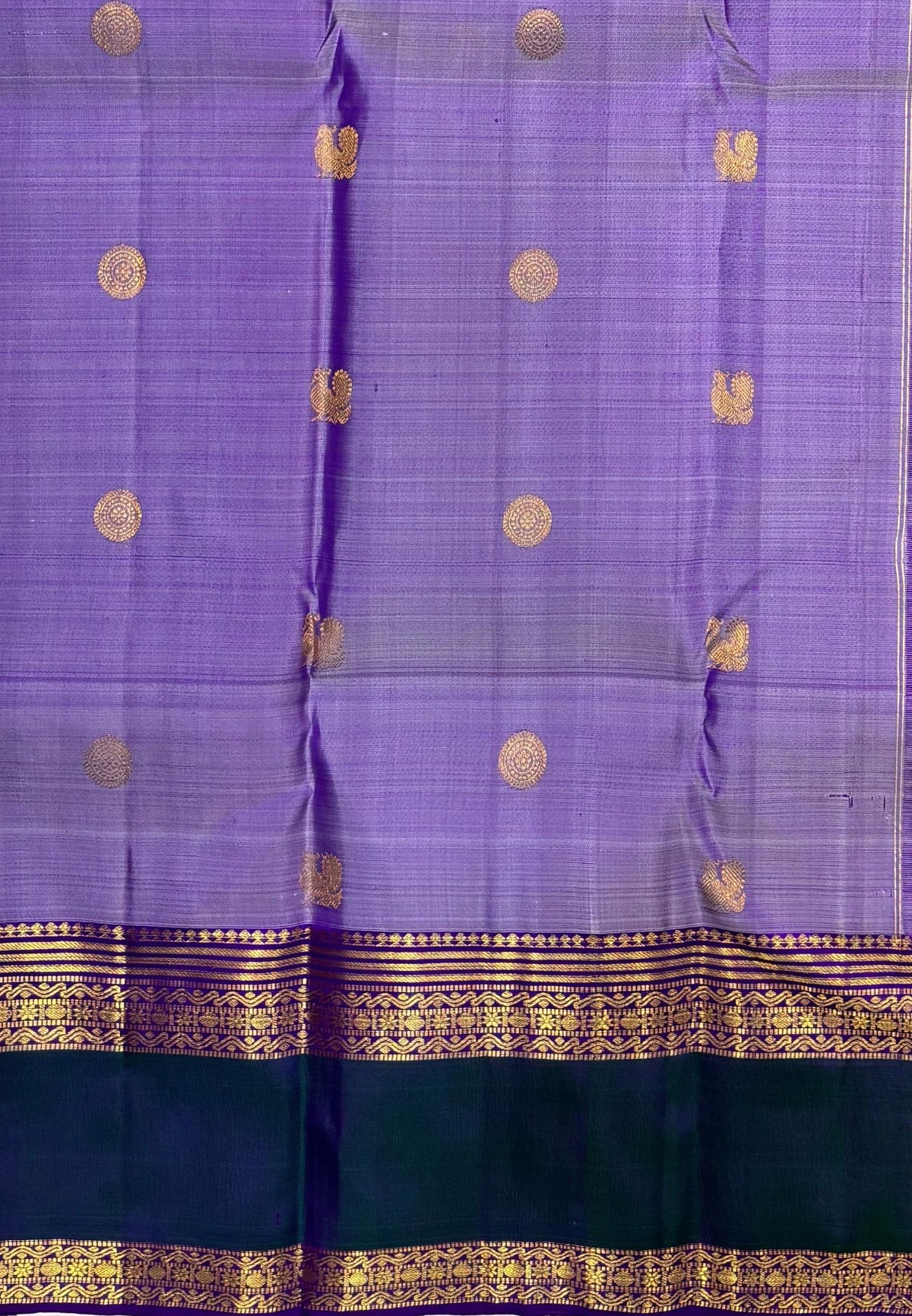 Pure Kanchipuram Silk Saree-Lavender In Vertical Medallion Zari With Contrast Border