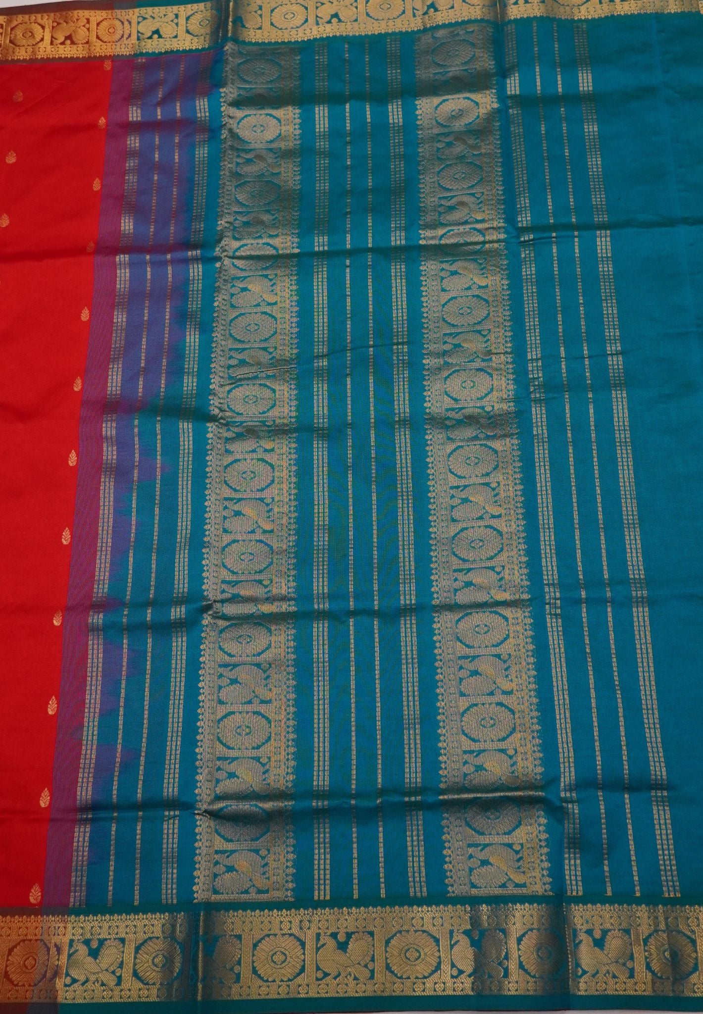 Silk Cotton Saree – Red with Contrast Annapakshi Border