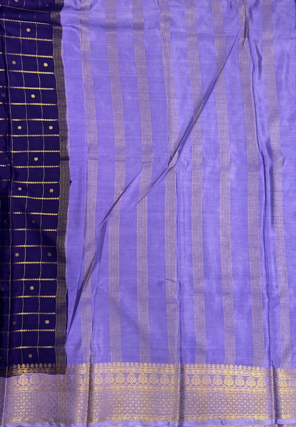 Viscose Saree-Violet in Checked Zari Pattern Border