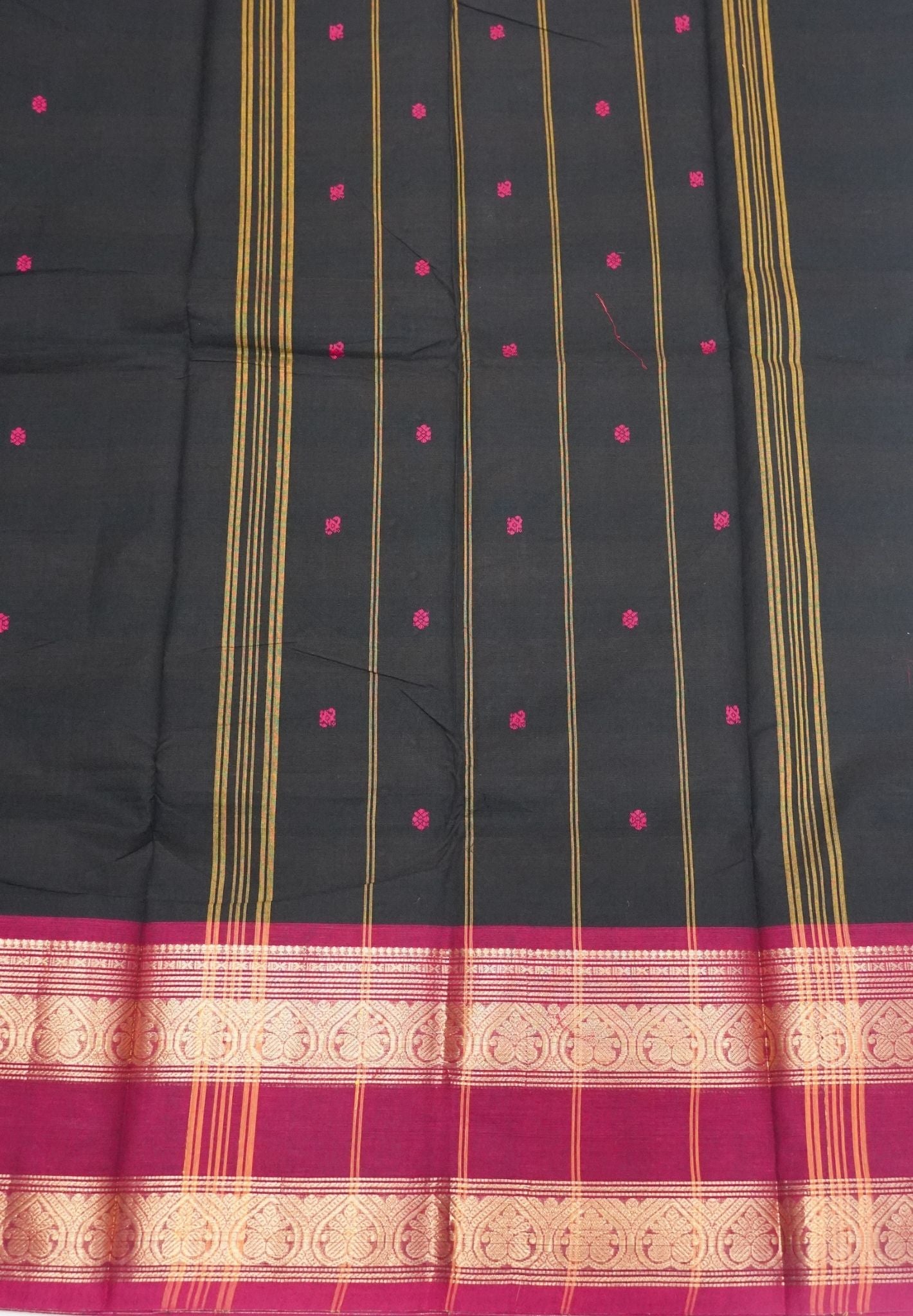 Chettinadu Cotton Saree-Black with Contrast Retapet Border