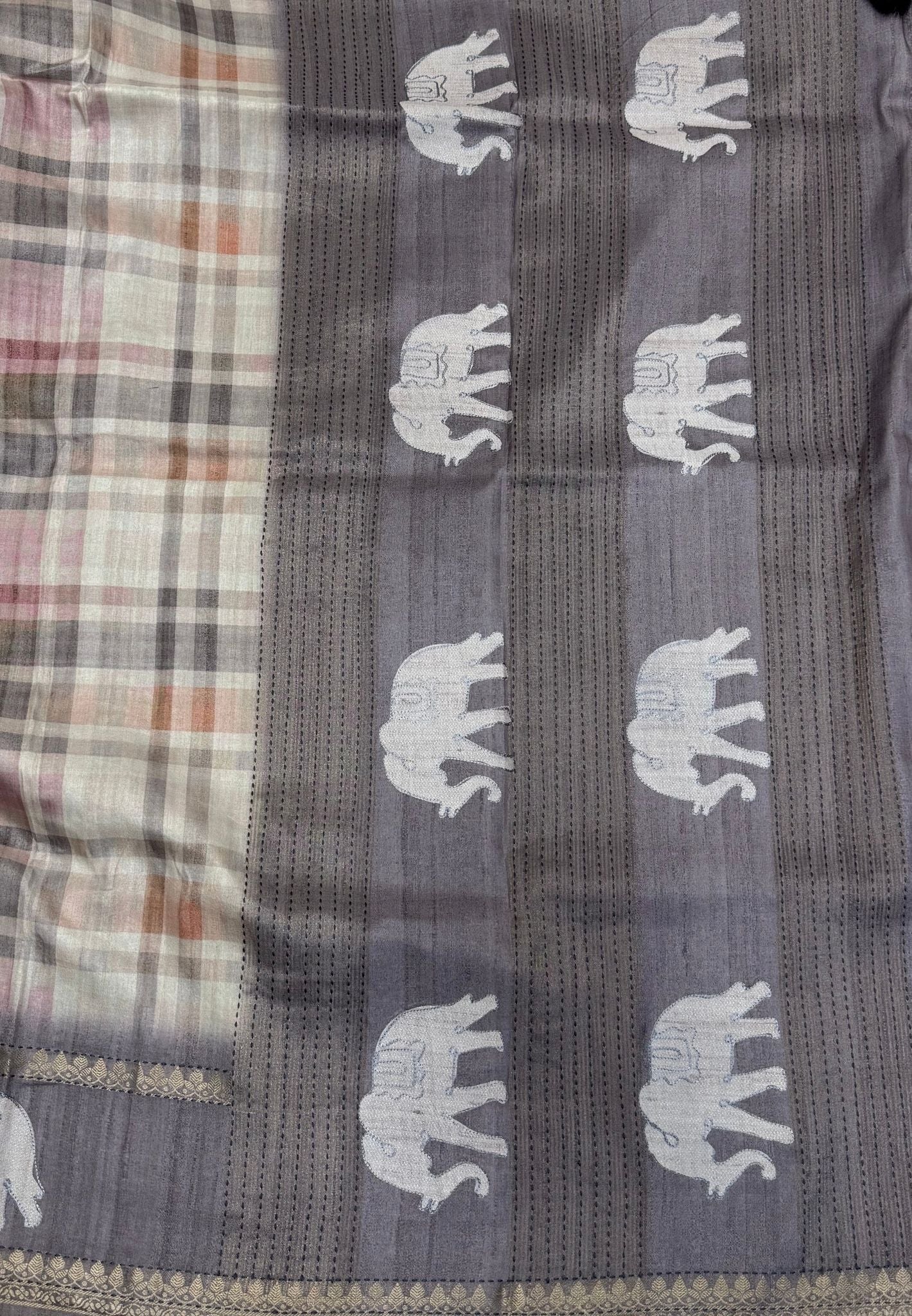 Soft Tussar Saree-Muted Purple In Checkered Patten With Elephant Embroidery