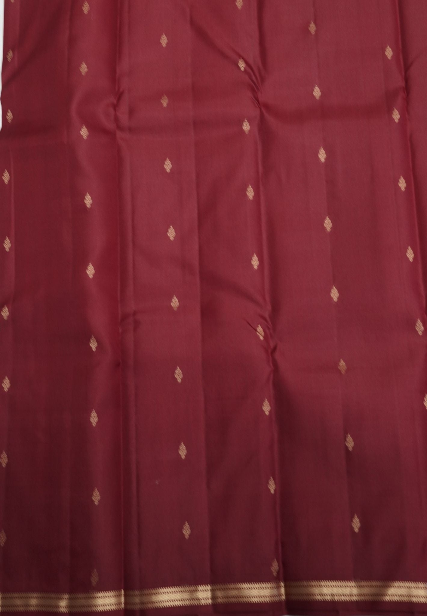Pure Kanchipuram Silk Saree-Maroon with Small Border