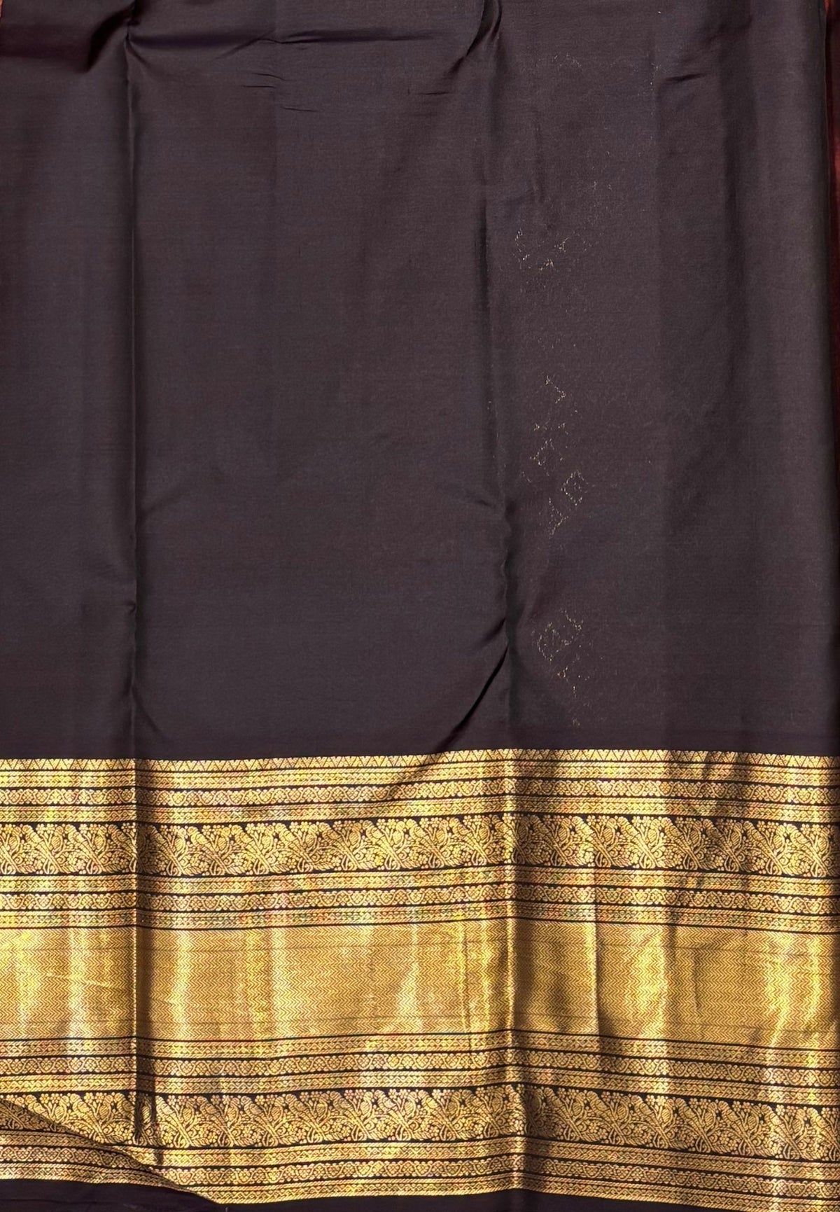 Pure Kanchipuram Silk Saree-Traditional Brown  Gold Zari Panel Border with Contrast Border