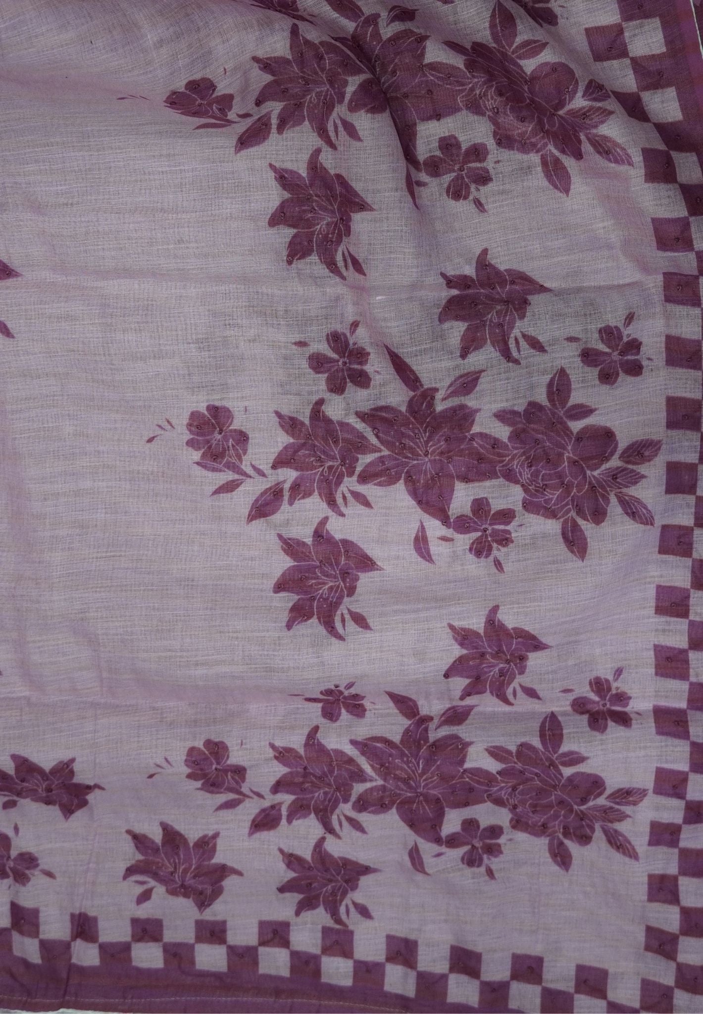 Linen Saree-Dark Pink Checkered Border with French Knot
