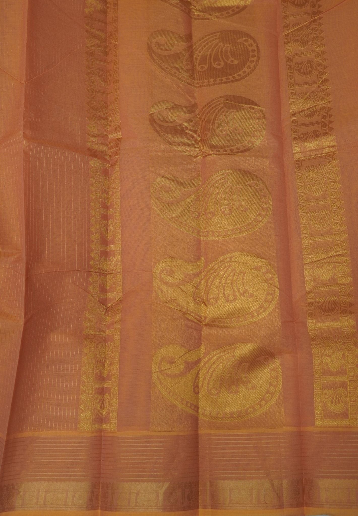 Chettinadu Cotton Saree-Pale Orange with in Vairaoosi Pattern