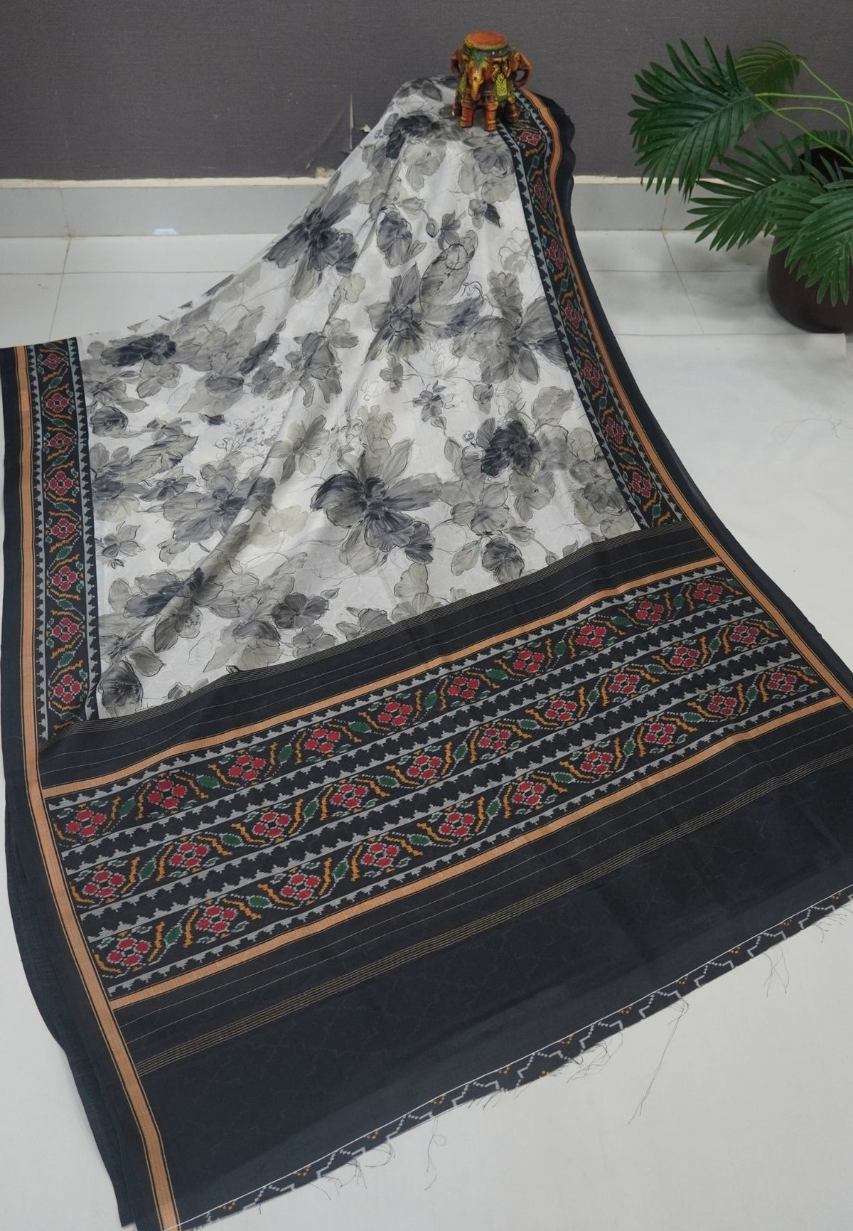 Premium Silk Saree-OffWhite