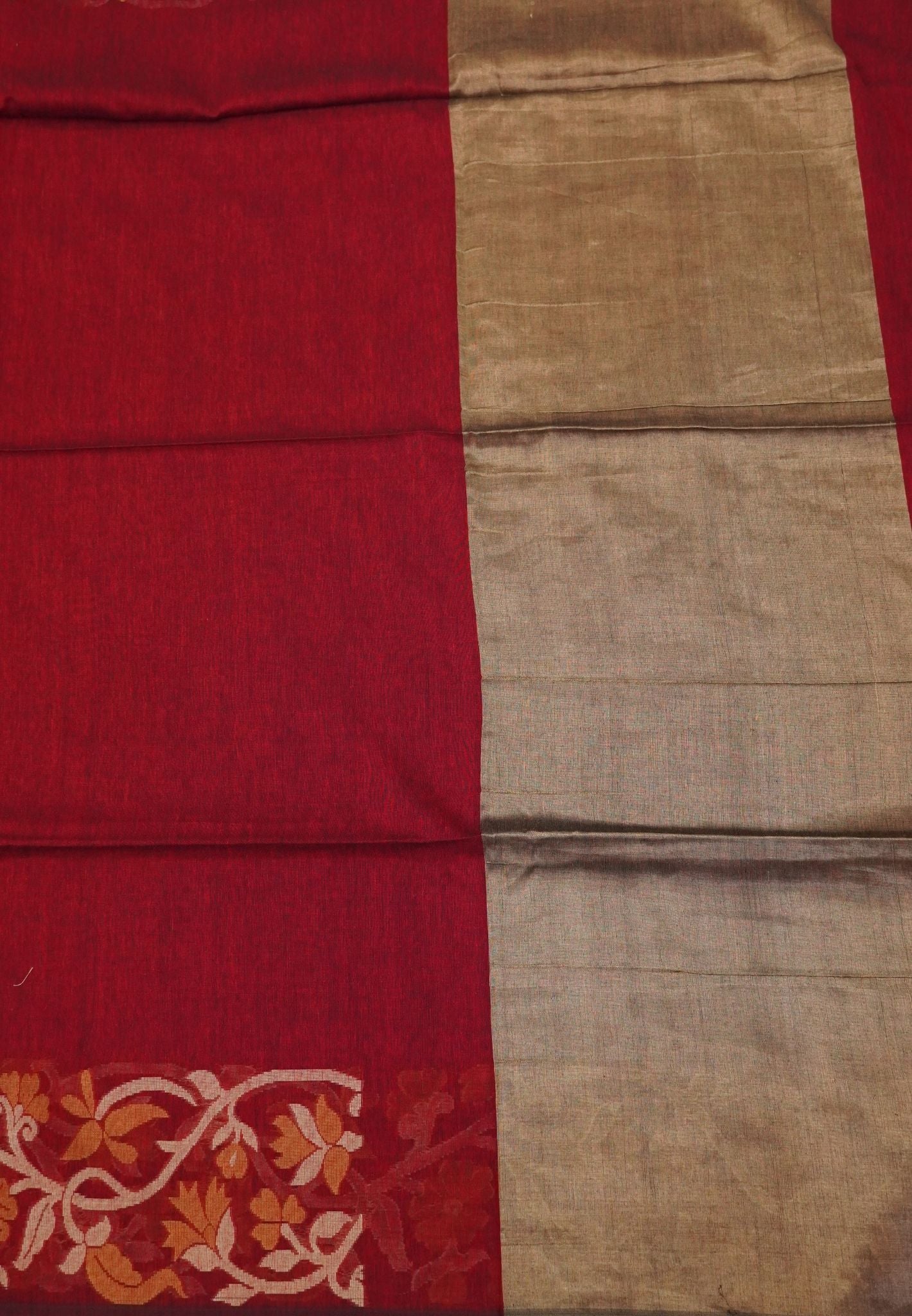 Handloom Cotton Saree-Red Floral Jamdhani Border