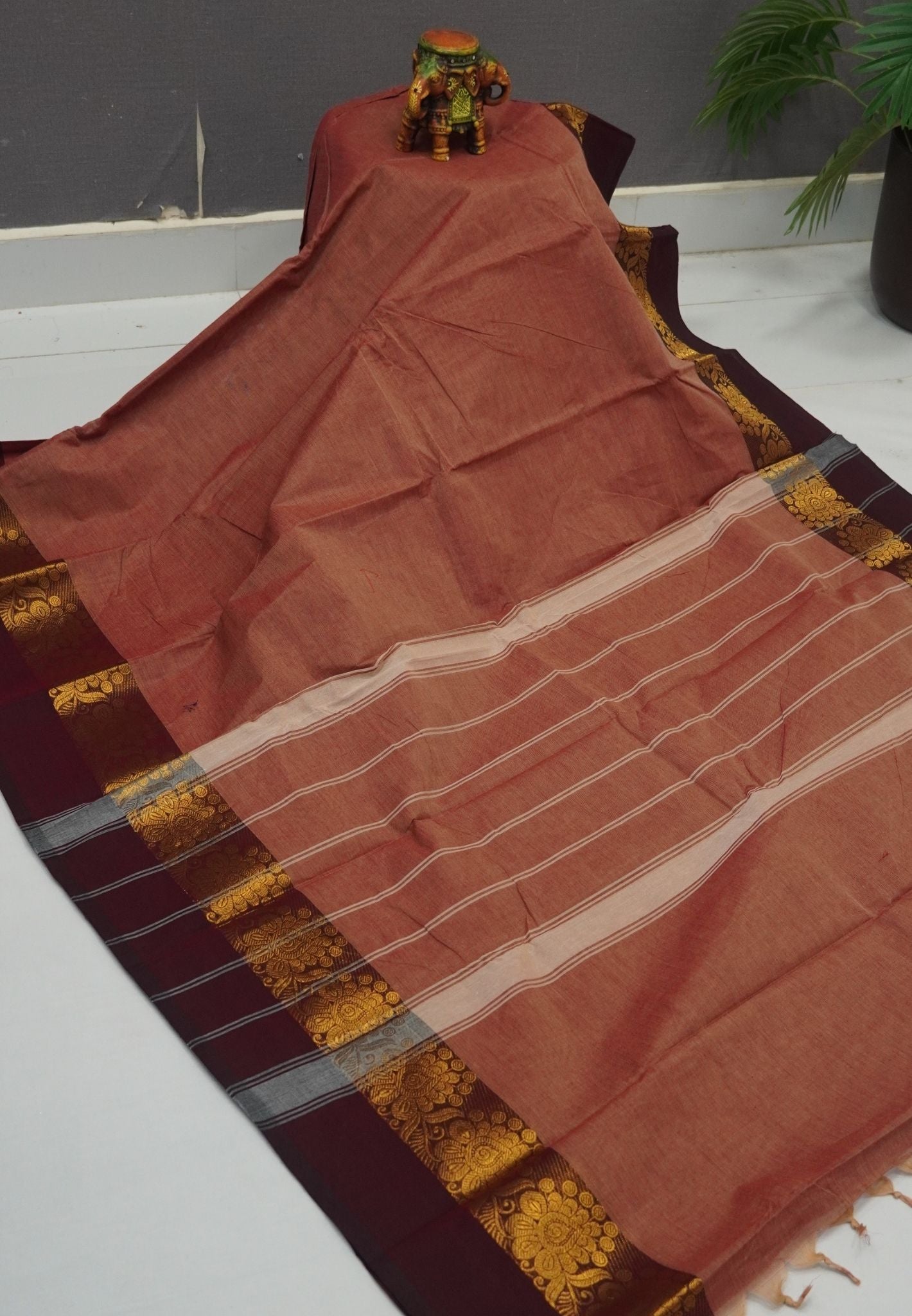 Chettinadu Cotton Saree-Muted Brown
