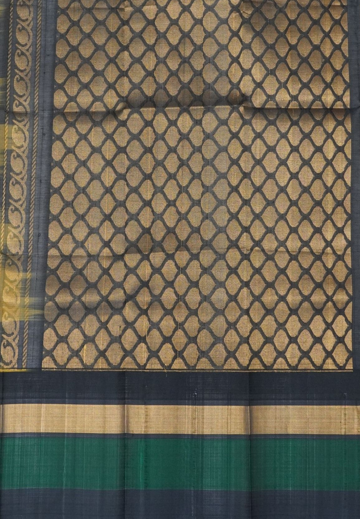 Pure Silk Cotton Saree –Baby Pink with Classic Temple Zari Border