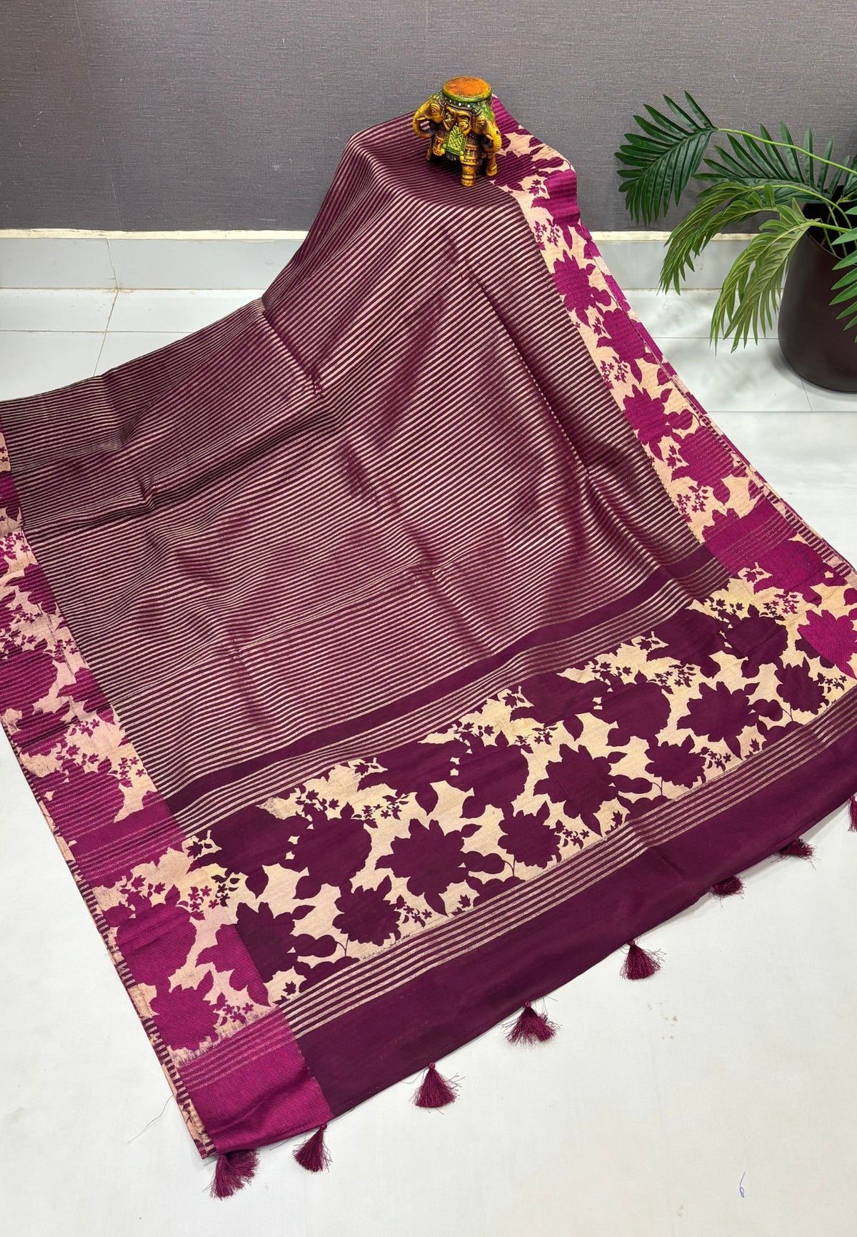Soft Kora Tissue Saree-Purple in Floral Jaal Zari Border