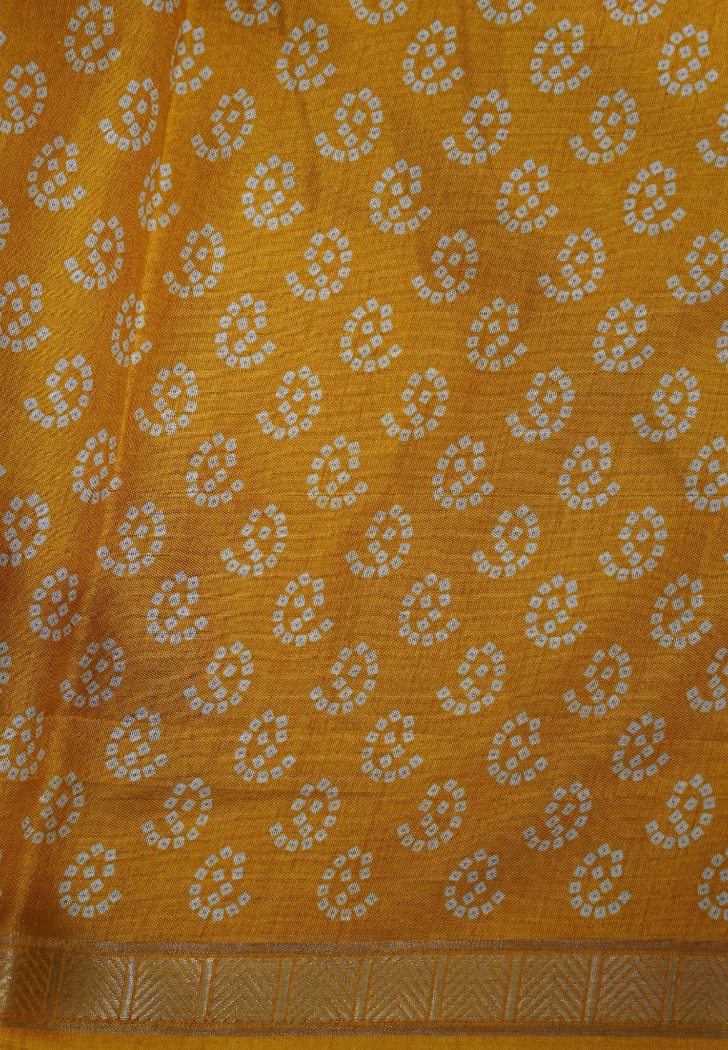 Dola Saree-Mustard in Kolam patteran with Small Border