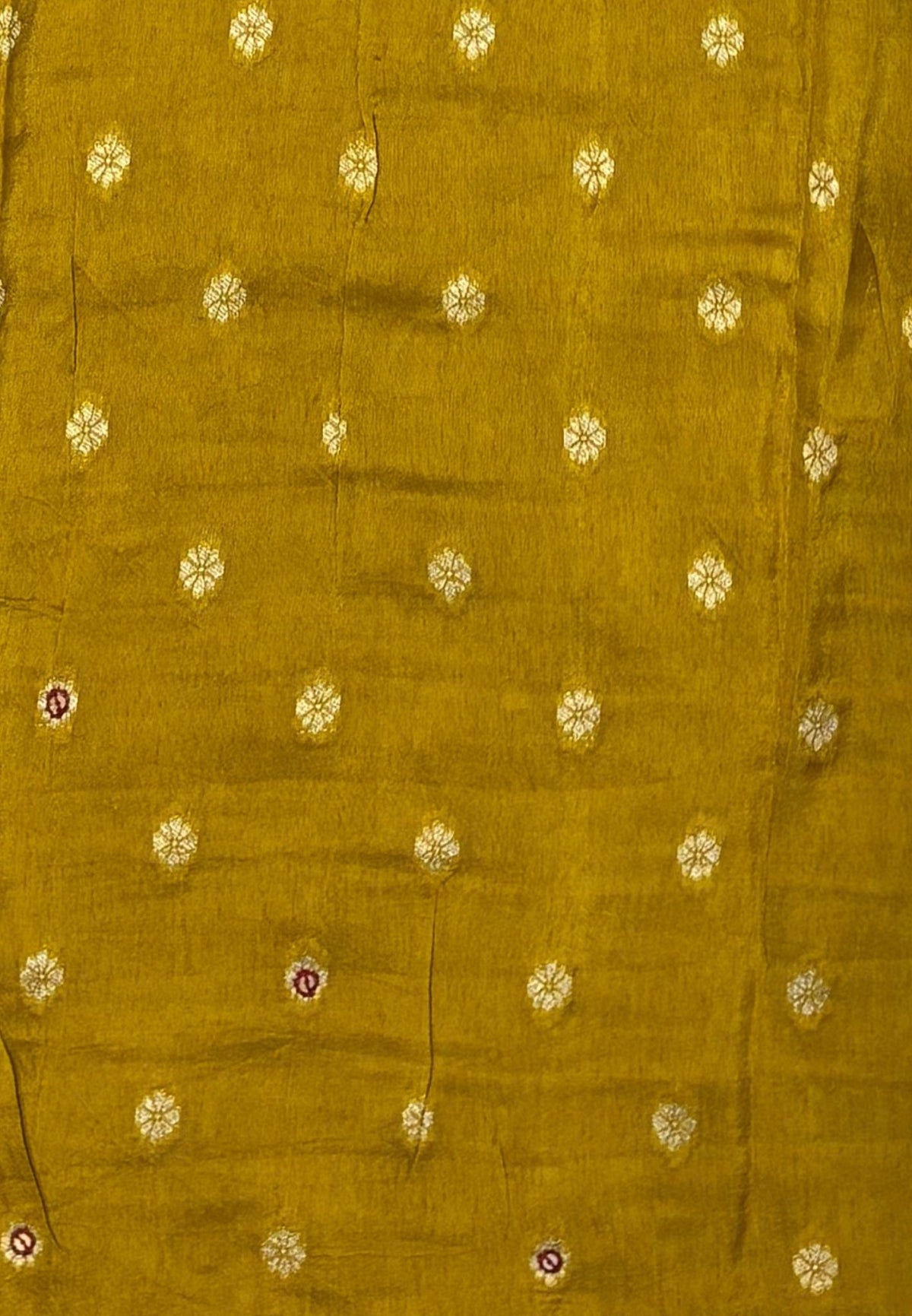 Viscose Saree-Mehandi Green In Multi-Line Zari Border