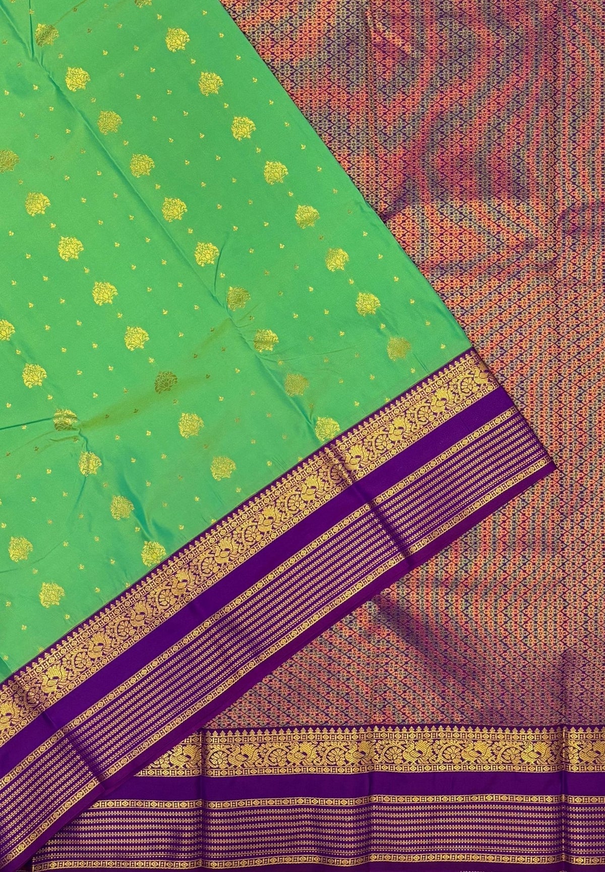 Budget Kanchipuram Saree-Green In Traditional Peacock Zari With Contrast Border