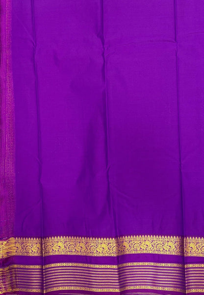 Budget Kanchipuram Saree-Green In Traditional Peacock Zari With Contrast Border