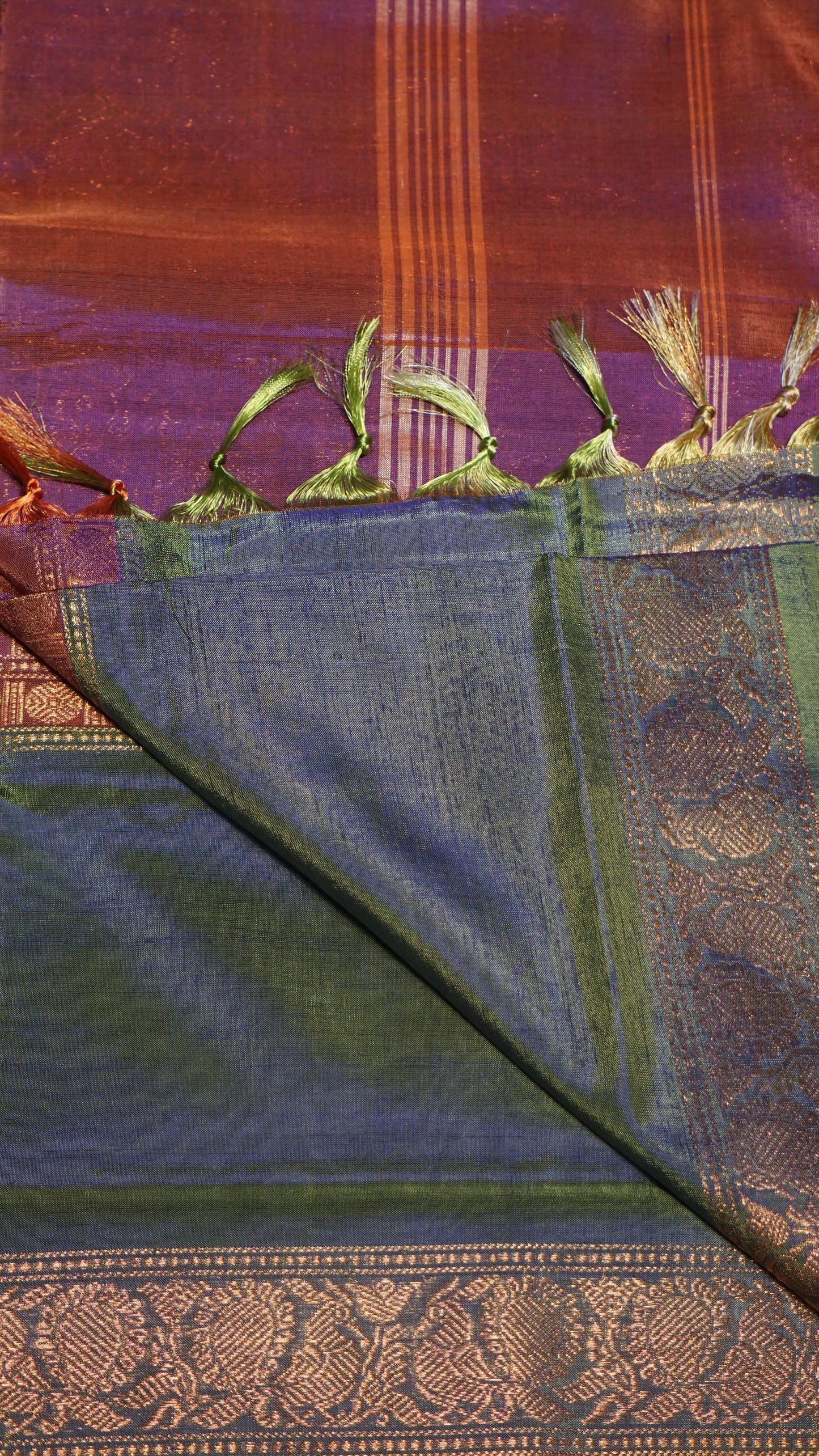 Vazhai Naaru Pattu Saree Vanasigaram Red to Maroon