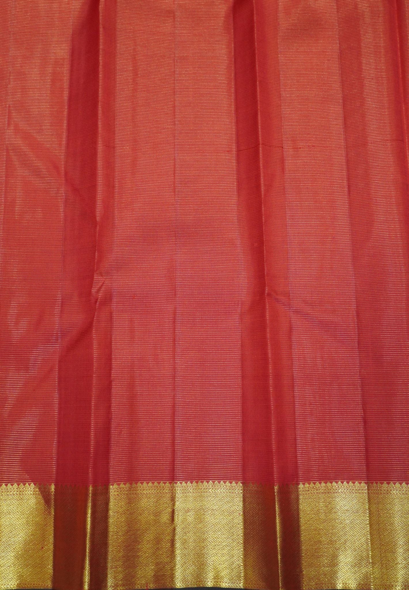 Pure Kanchipuram Silk Saree – Classic Zari Elegance