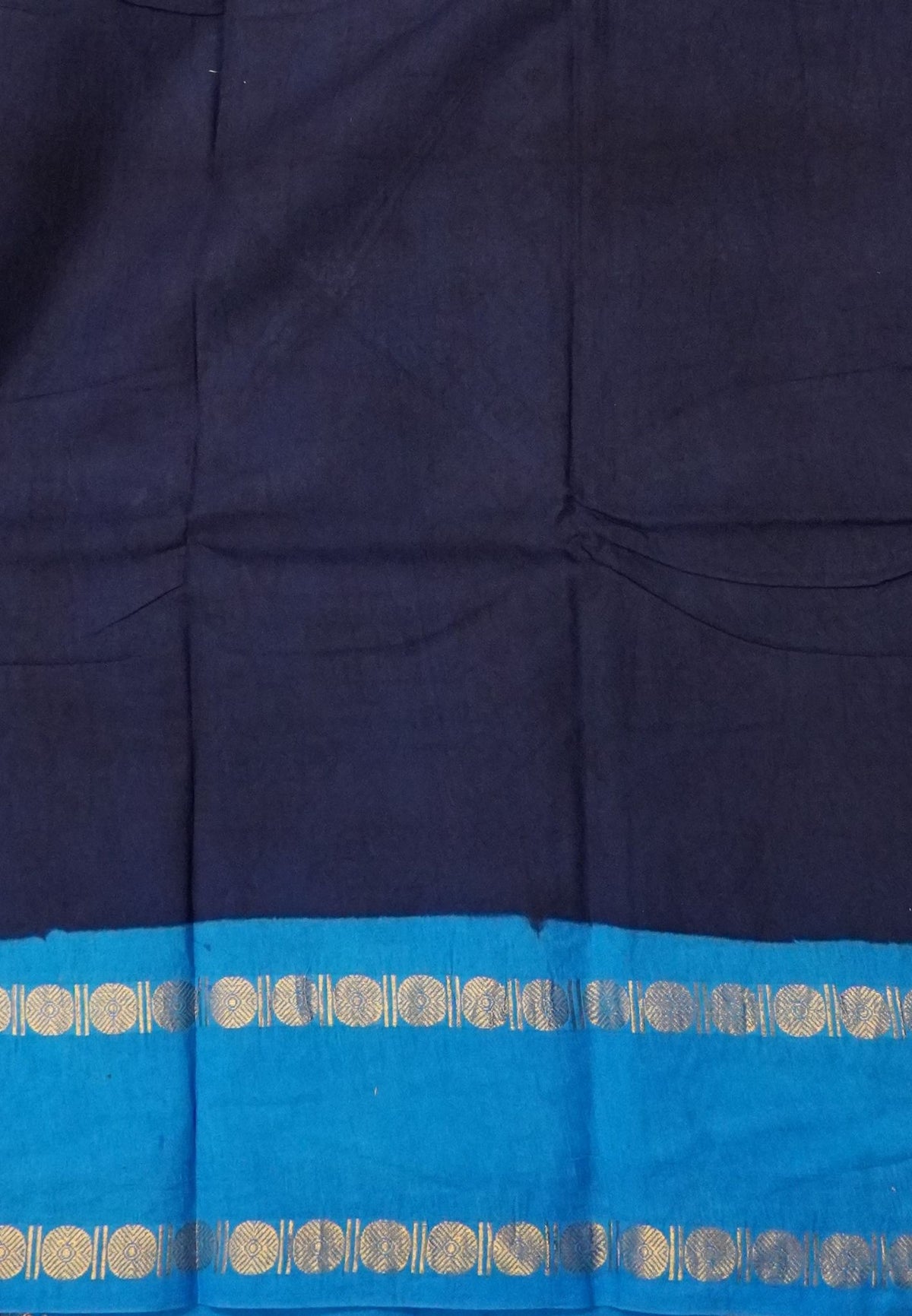 Sungudi Cotton Saree-Navy Blue with Contrast Retapet Border in Kolam Pattern