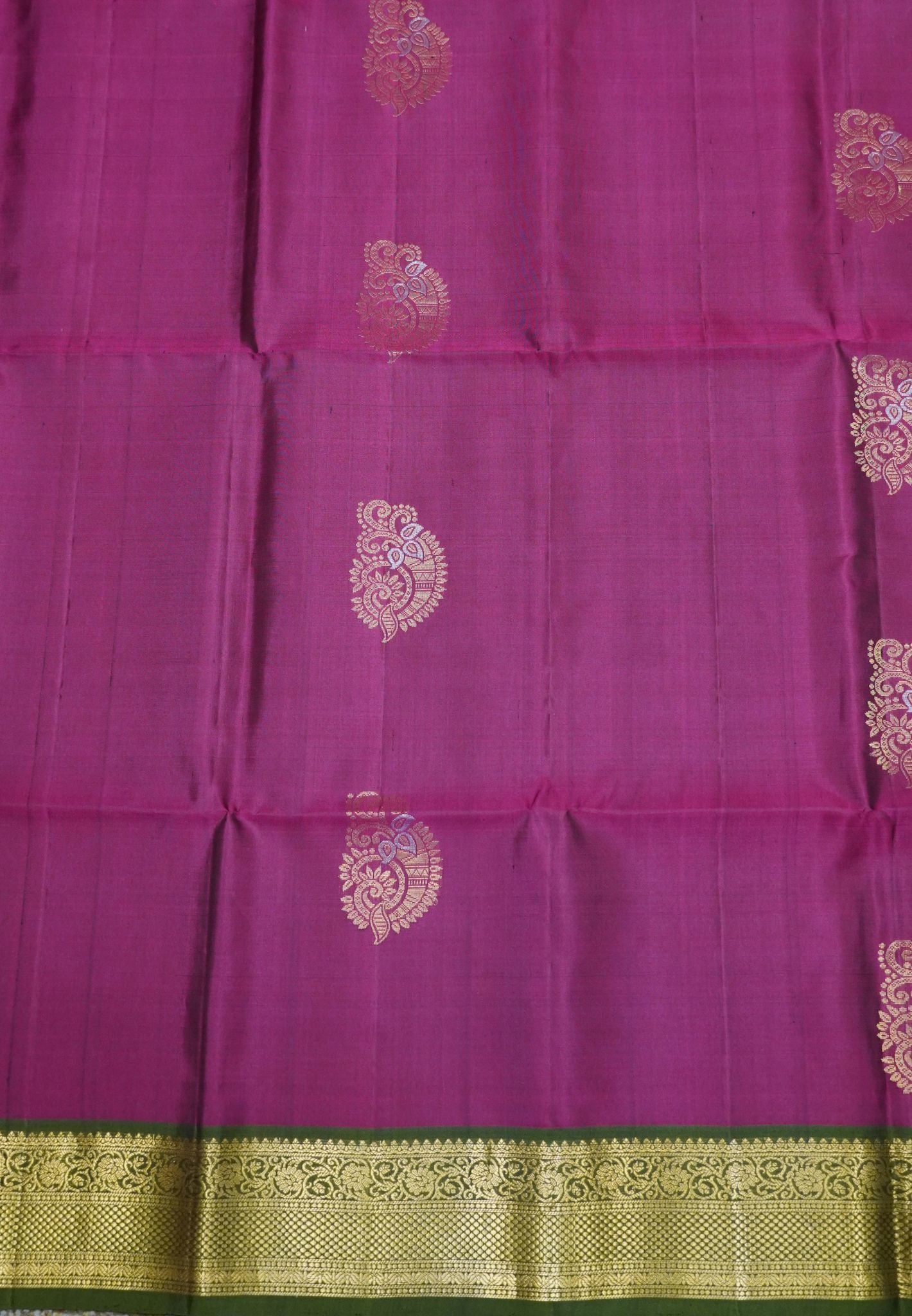 Pure Kanchipuram Silk Saree Rich Paisley Zari Weave Magenta-Olive Green