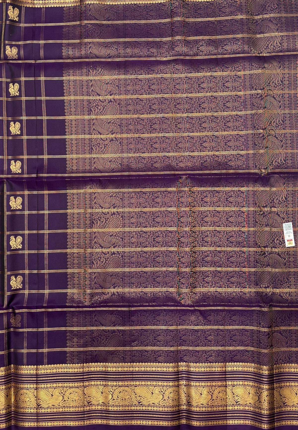 Pure Kanchipuram Silk Saree-Dark Purple in Checkered Mayil Chakram with Varisapet Border