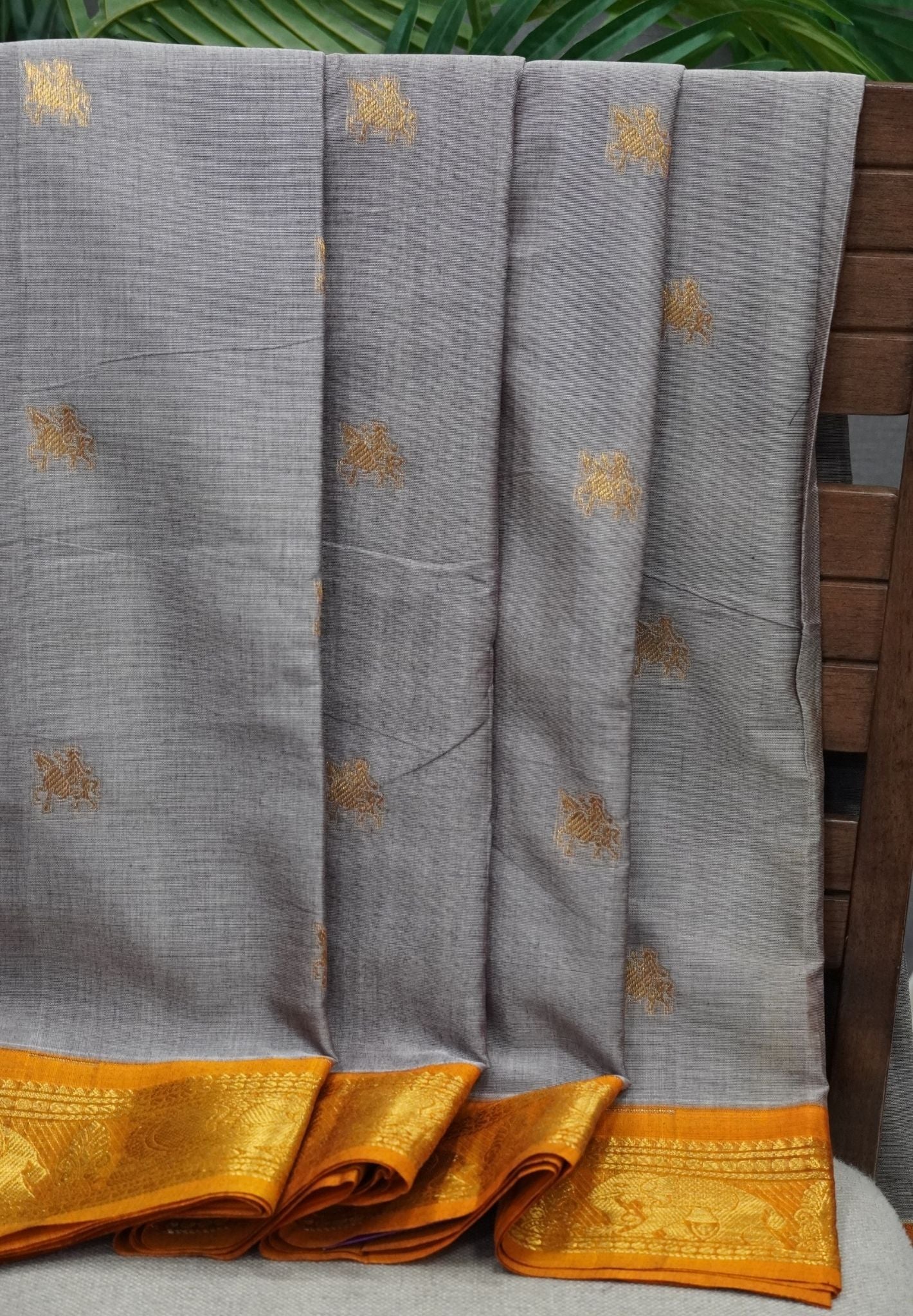 Chettinad Cotton Saree–Grey with Elephant Zari Border