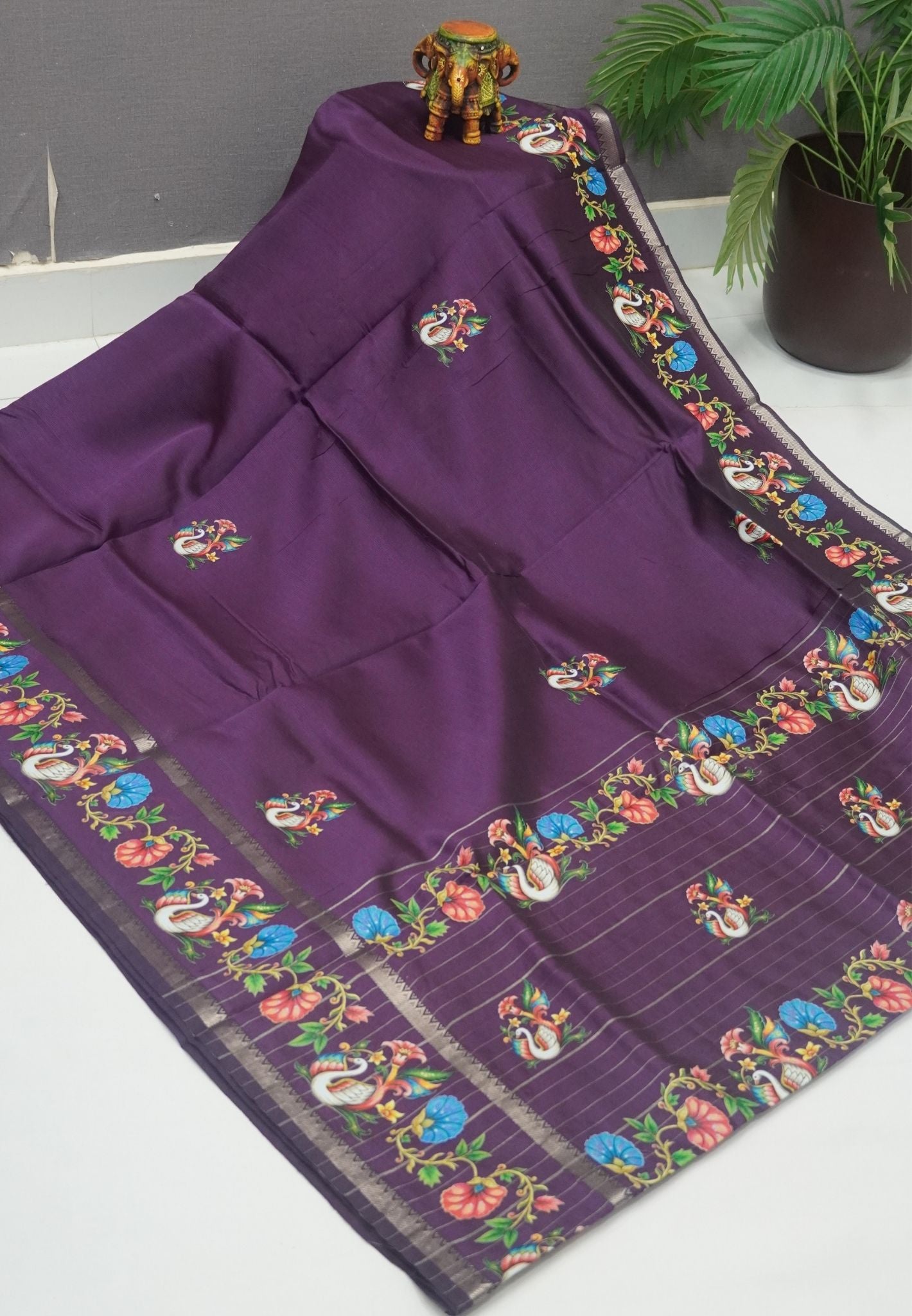 Pure Mangalgiri Silk Saree-Dark Purple in Tanjore Print with Retapet Border