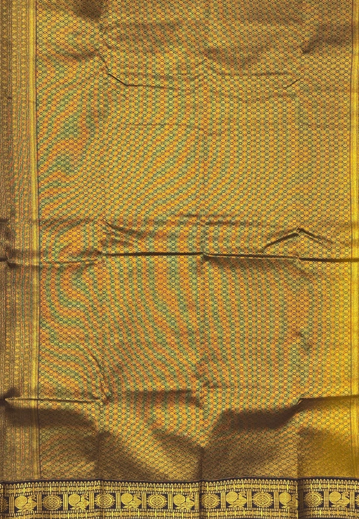 Budget Kanchipuram Saree-Mehandi Green In Mayil Chakram With Contrast Border
