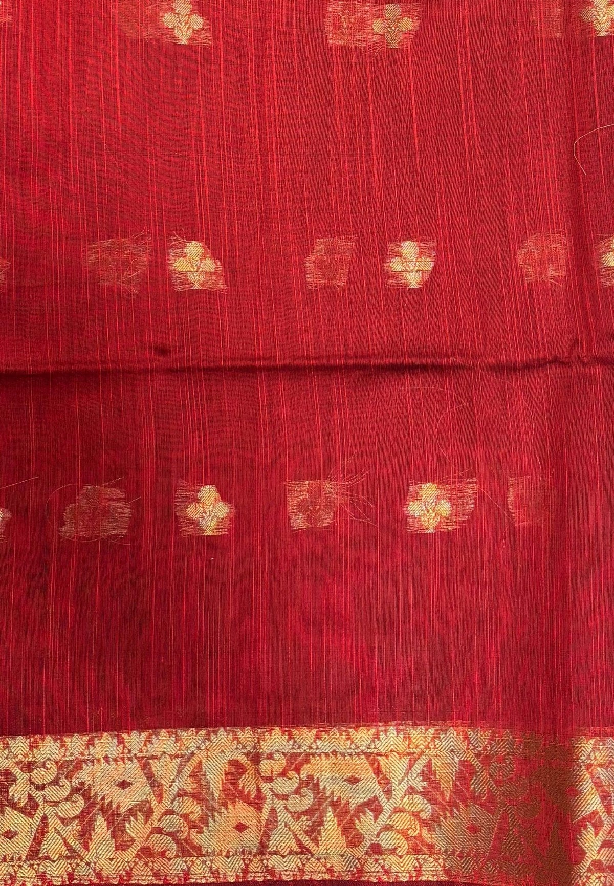 Handloom Silk Cotton Saree-Maroon In Floral Butta Brocade Border