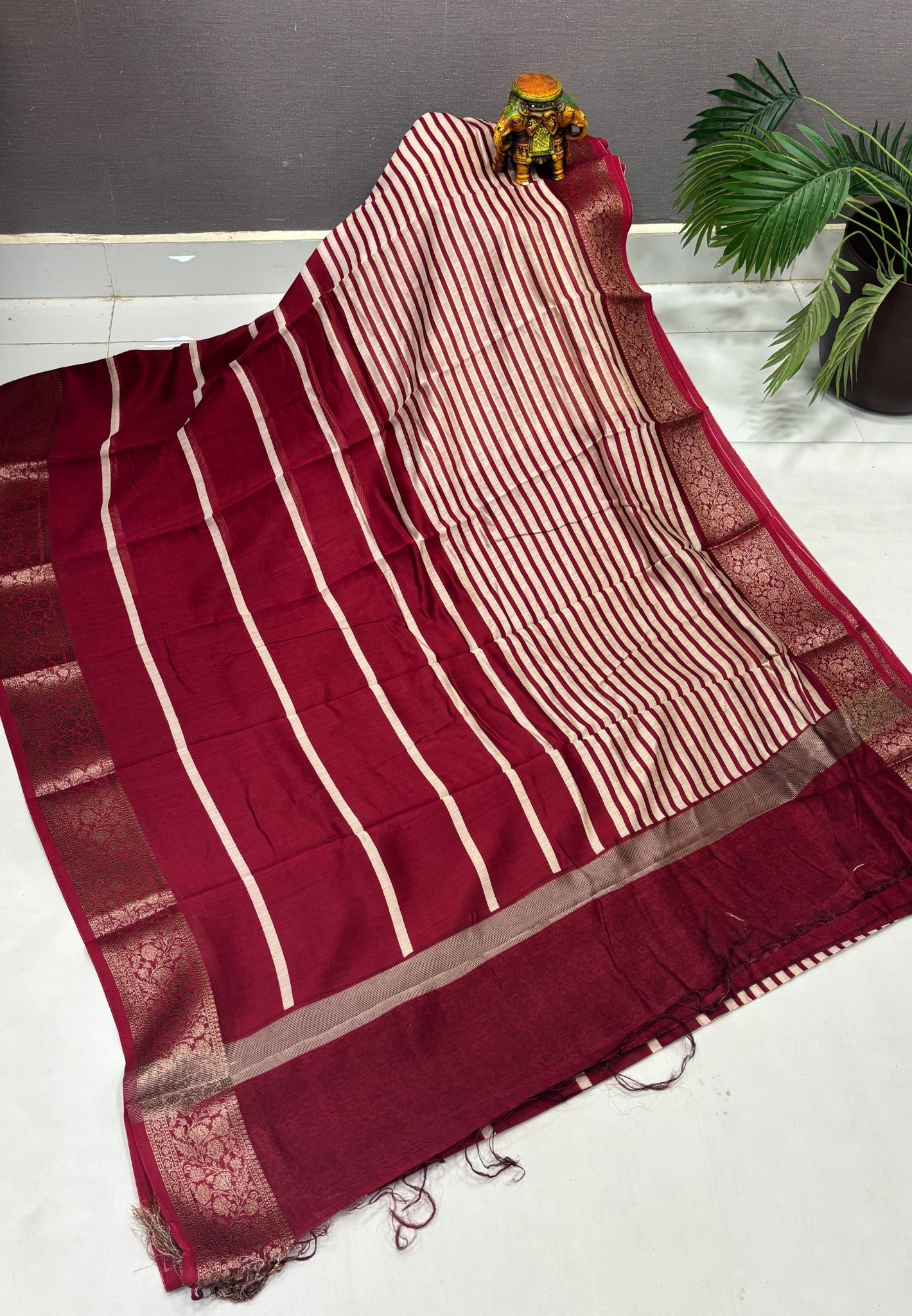 Pure Chanderi Saree-Red in Antique Zari Floral Brocade Border