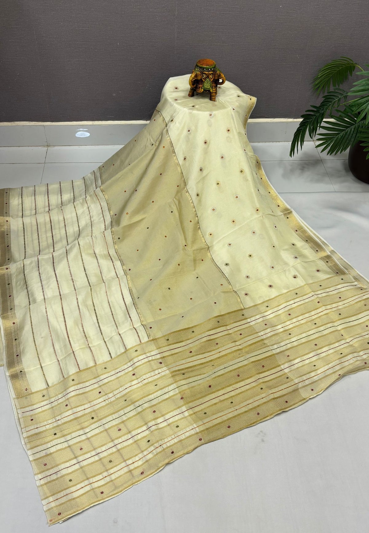 Viscose Saree-White In Multi-Line Zari Border