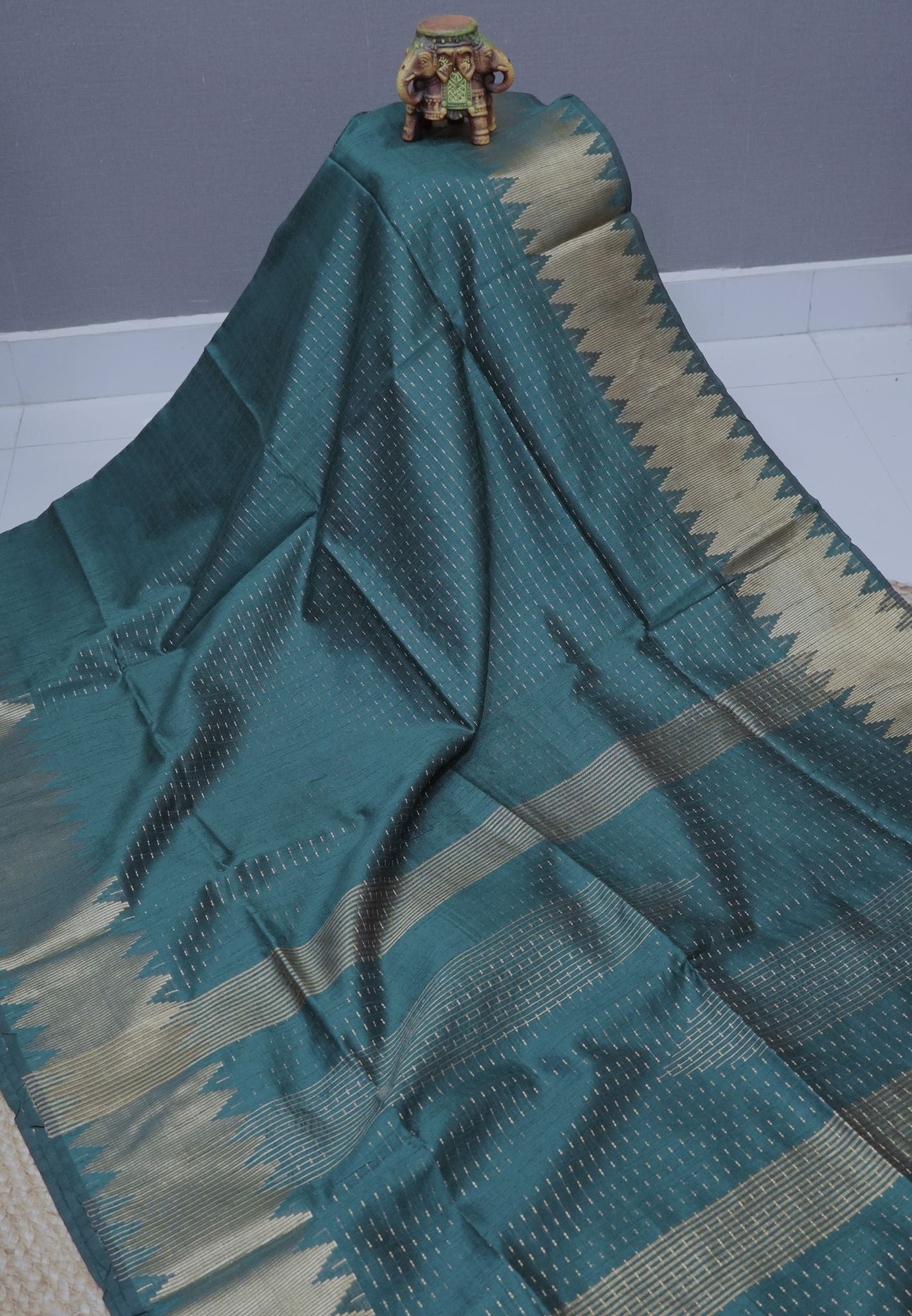 Semi Raw Silk Saree-Dark green