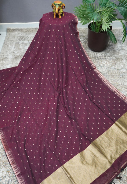Handloom Cotton Saree-Arakku With Delicate Woven Buttas