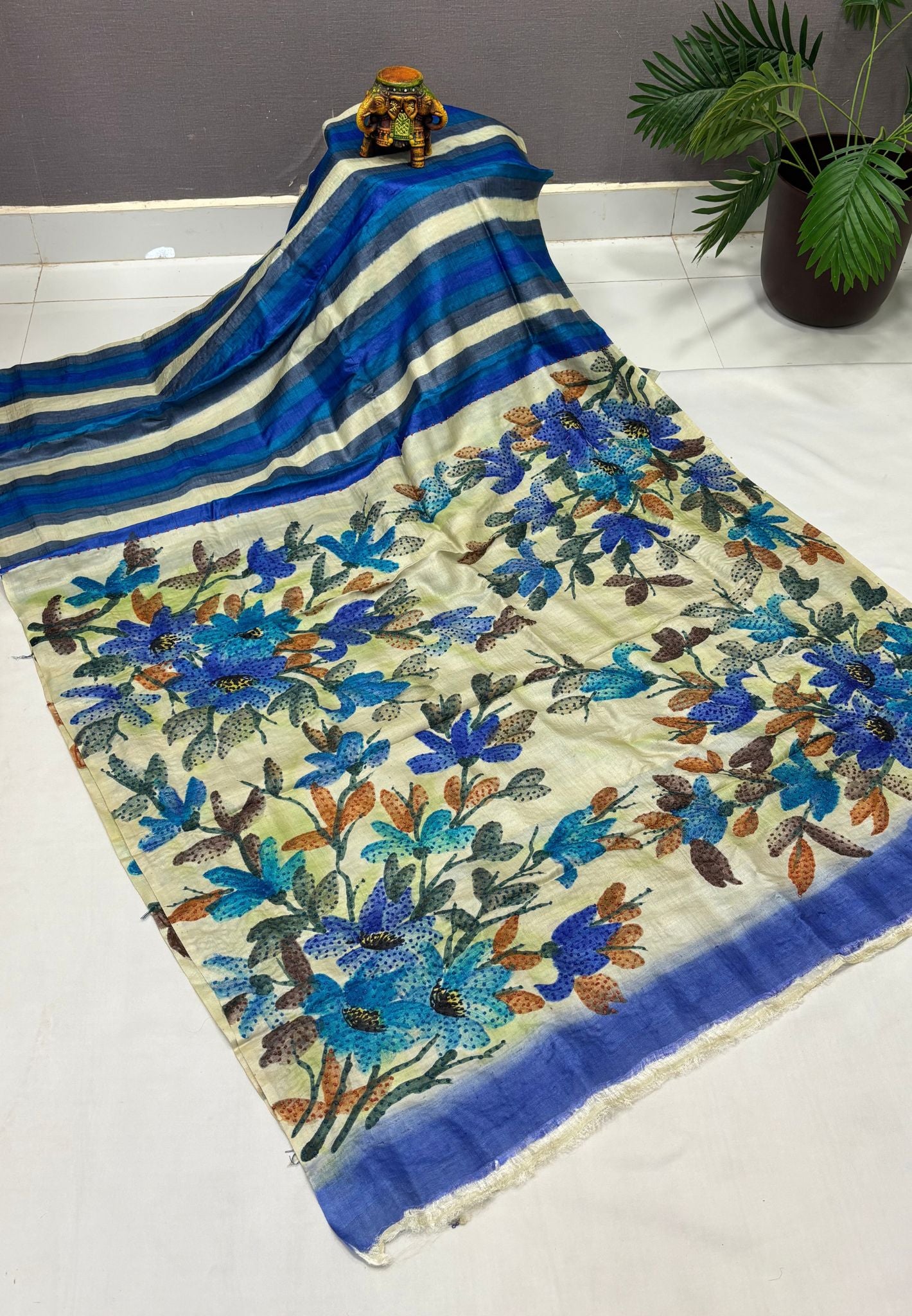 Pure Tussar Saree-Blue In Stripe French Knot Border