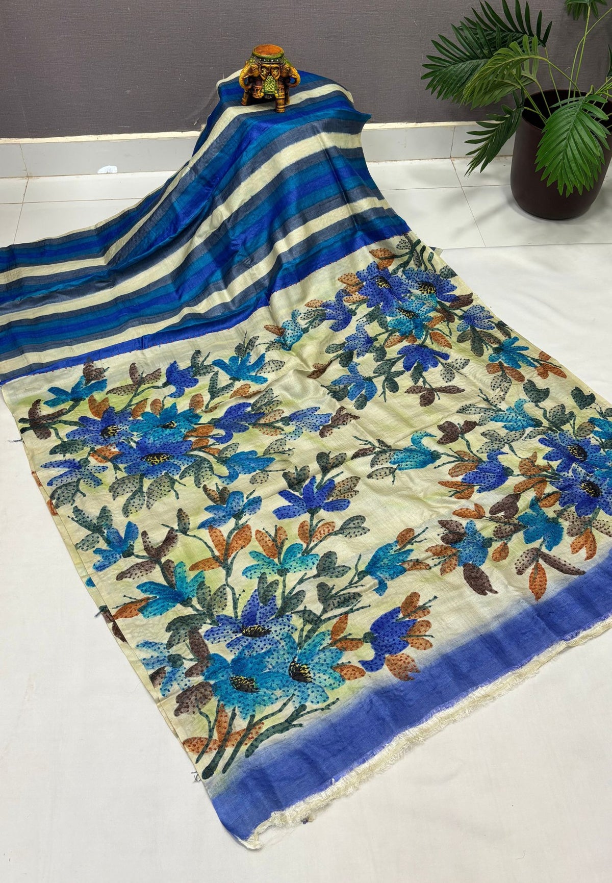 Pure Tussar Saree-Blue In Stripe French Knot Border