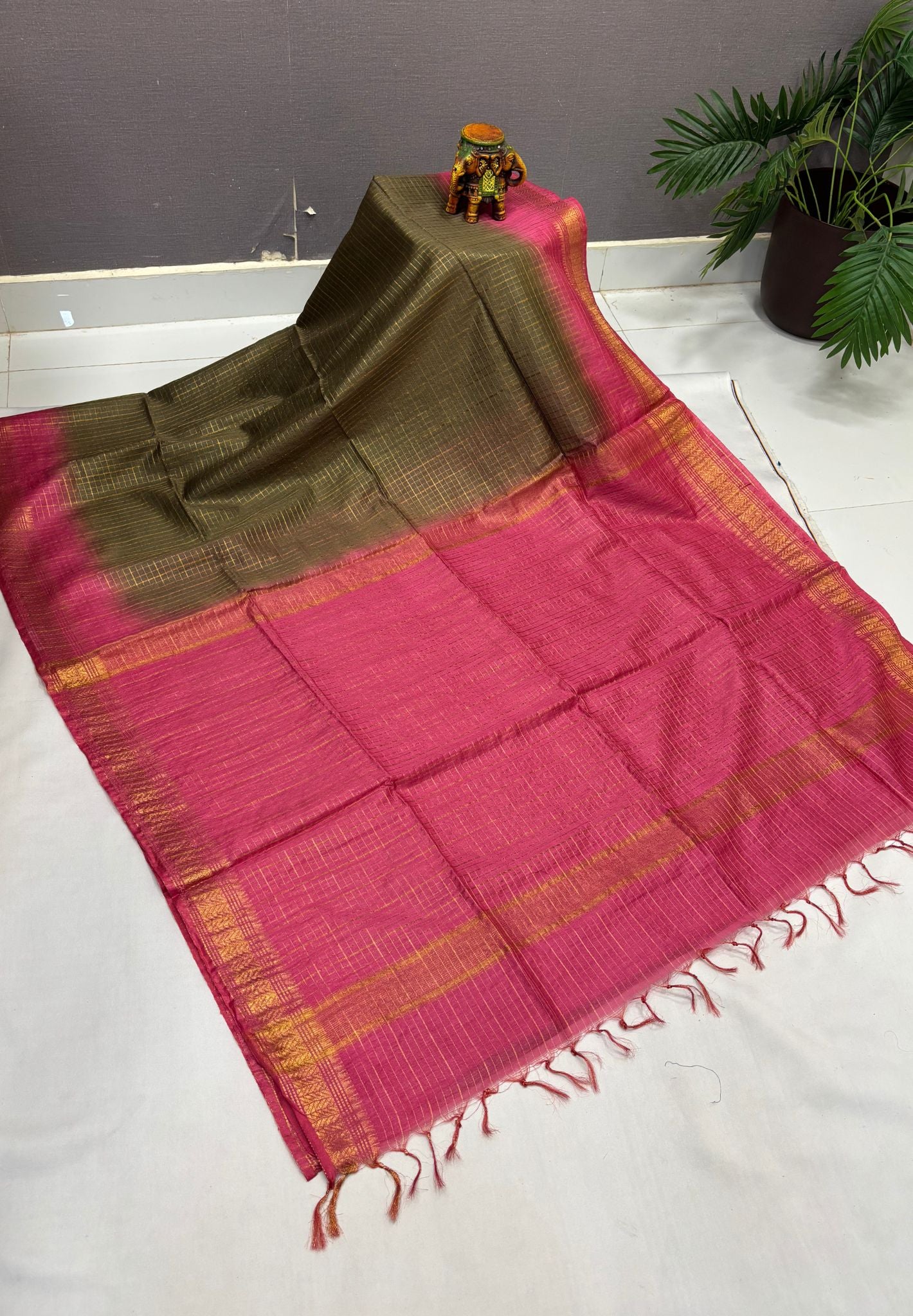 Semi Bhagalpur Tussar Saree-Light Sage Green in Zari checks with Contrast Border