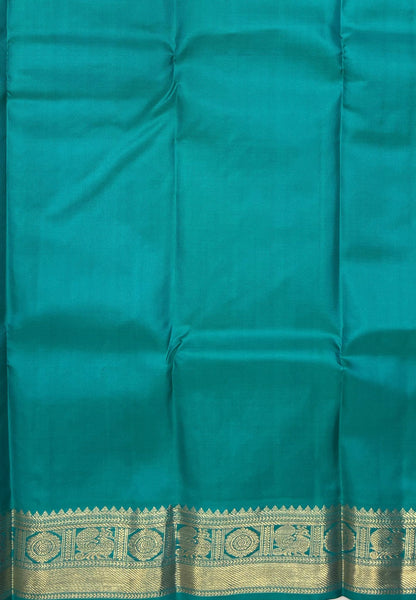 Pure Kanchipuram Silk Saree-Yellow In Floral Medallion Zari With Contrast Border