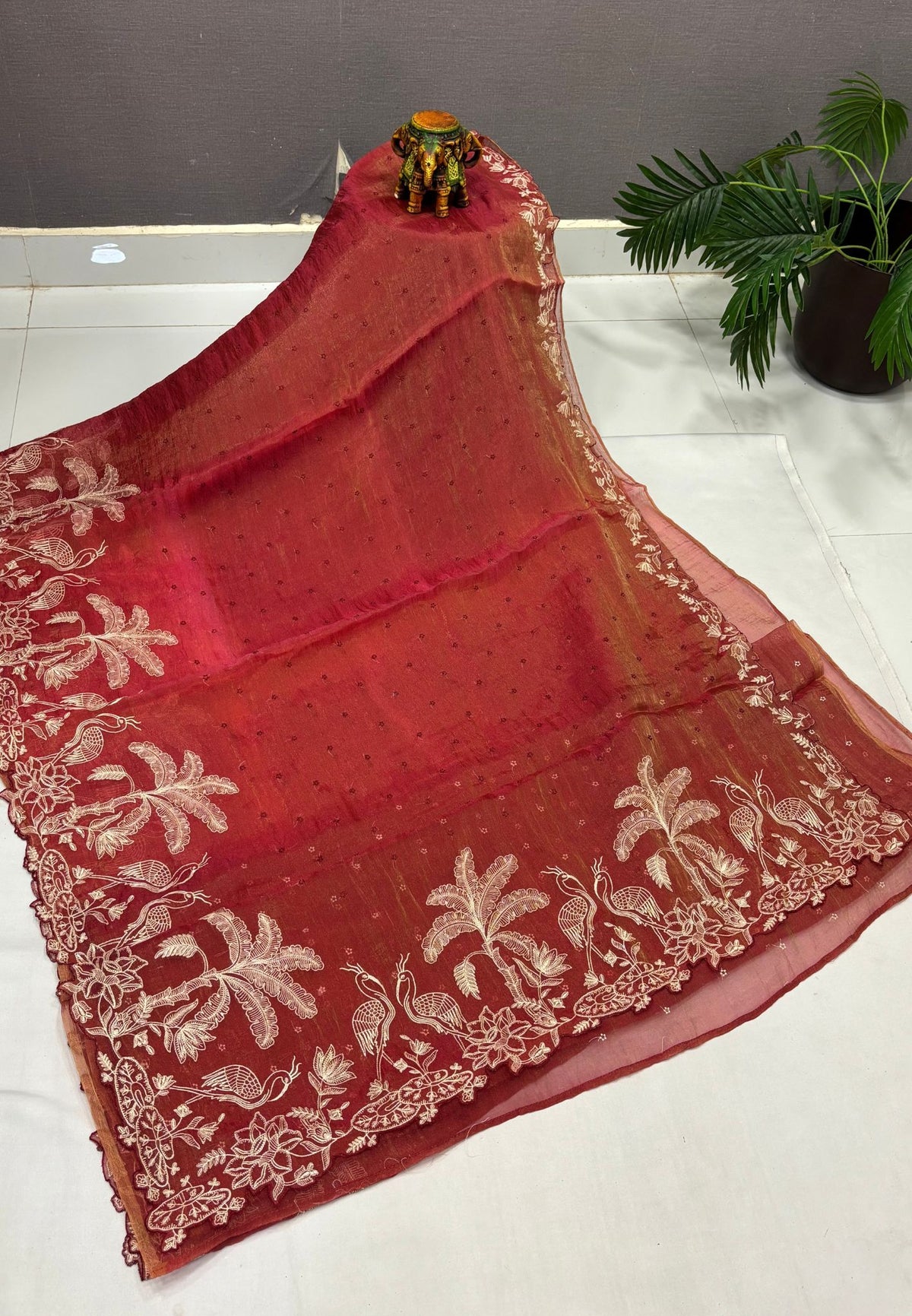 Tissue Organza Saree-Pink In Tropical Garden Border