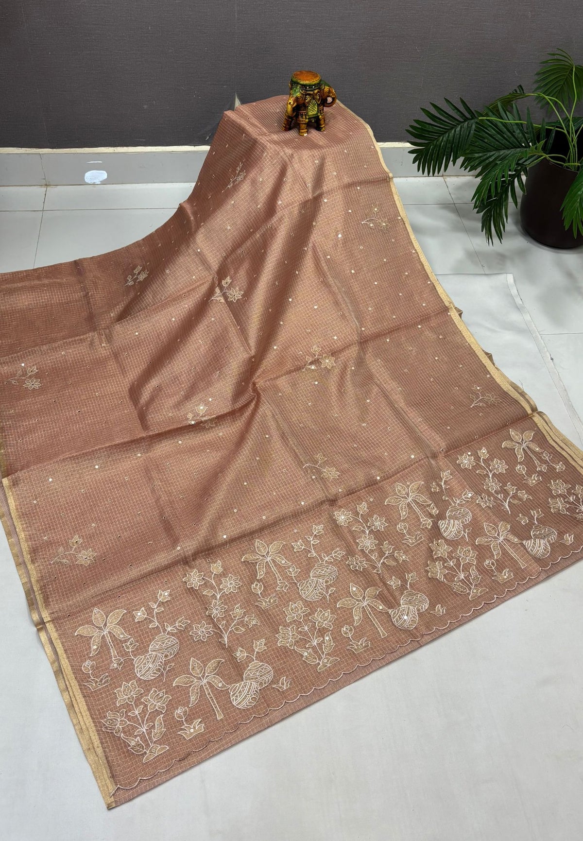 Kota Saree-Red In Floral Applique Border