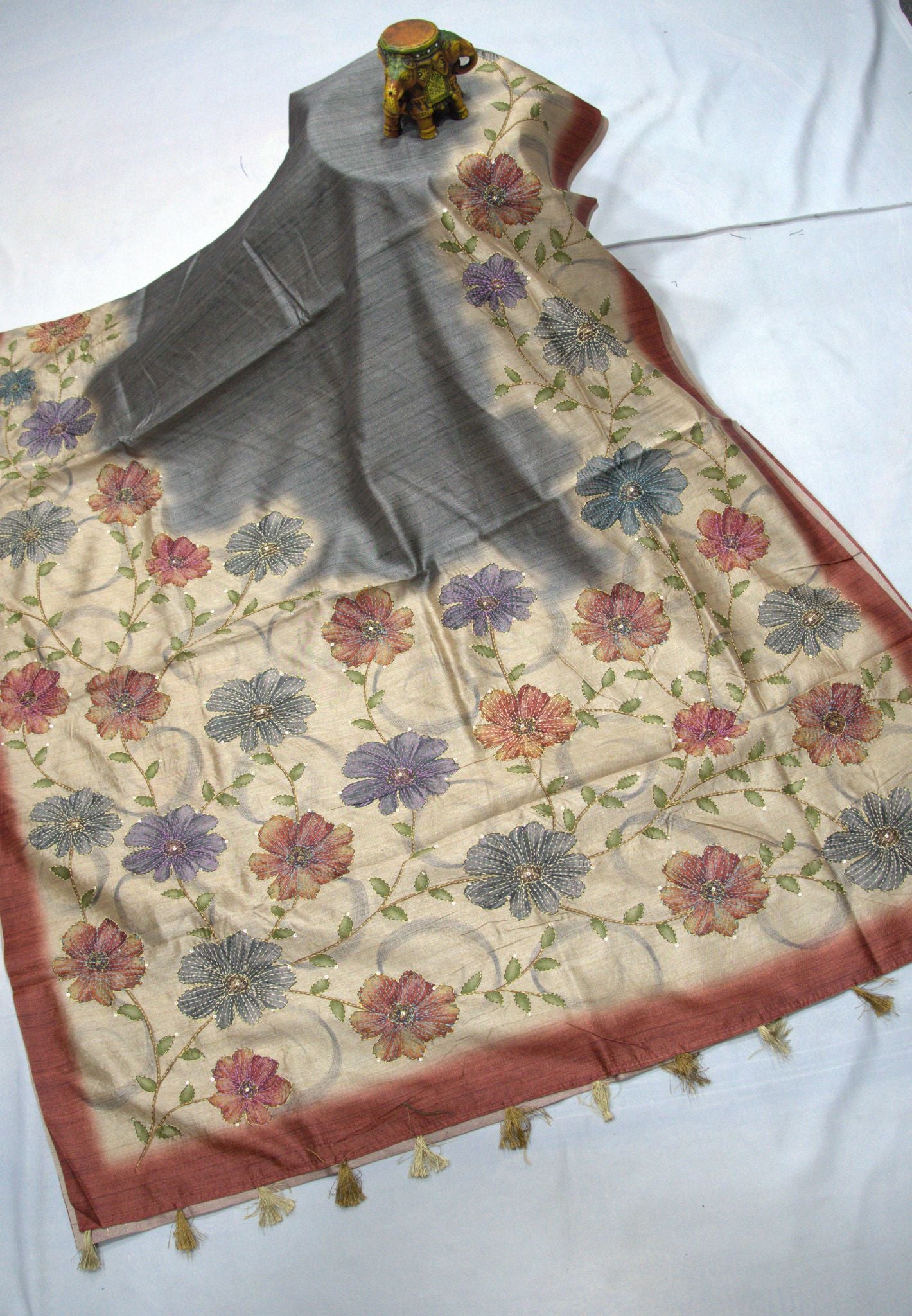 Semi Tussar Saree-Grey with Kantha Work