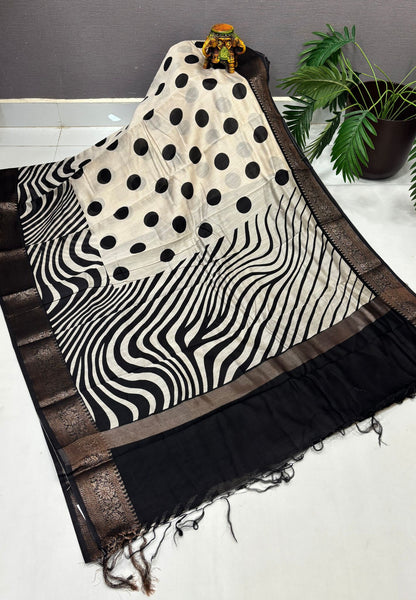Pure Chanderi Saree-Black in Circle Pattern Border