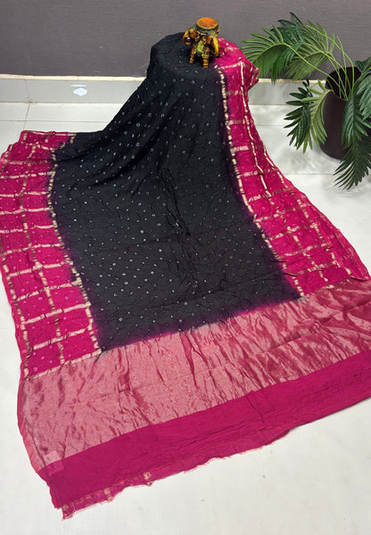 Banarasi Bandeji Saree-Black in Zari Checks with Contrast Border